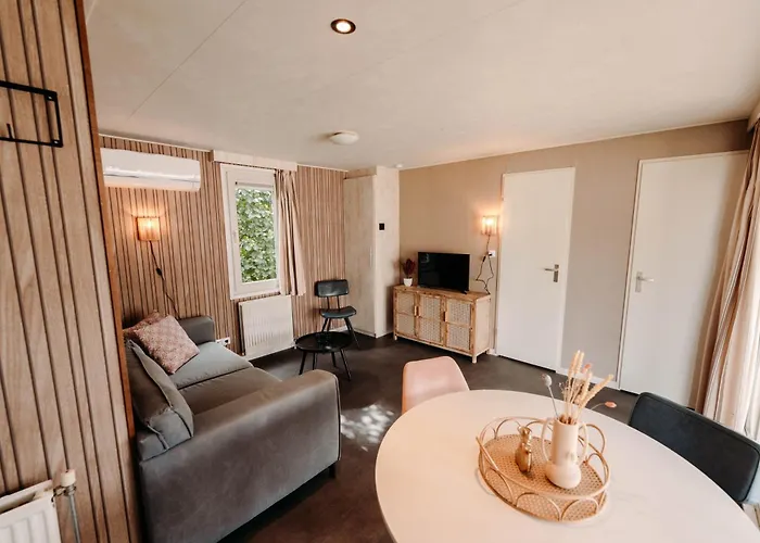 Tulpenweide - Recreatie Chalet Breezand